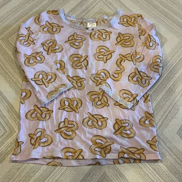 Esme Girls Pink Pajama Sets with Pretzel Design - Picture 5 of 7
